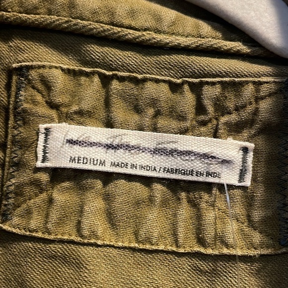 New! Free People We The Free Olive Destroyed Utility Shirt Tunic M - Picture 2 of 8